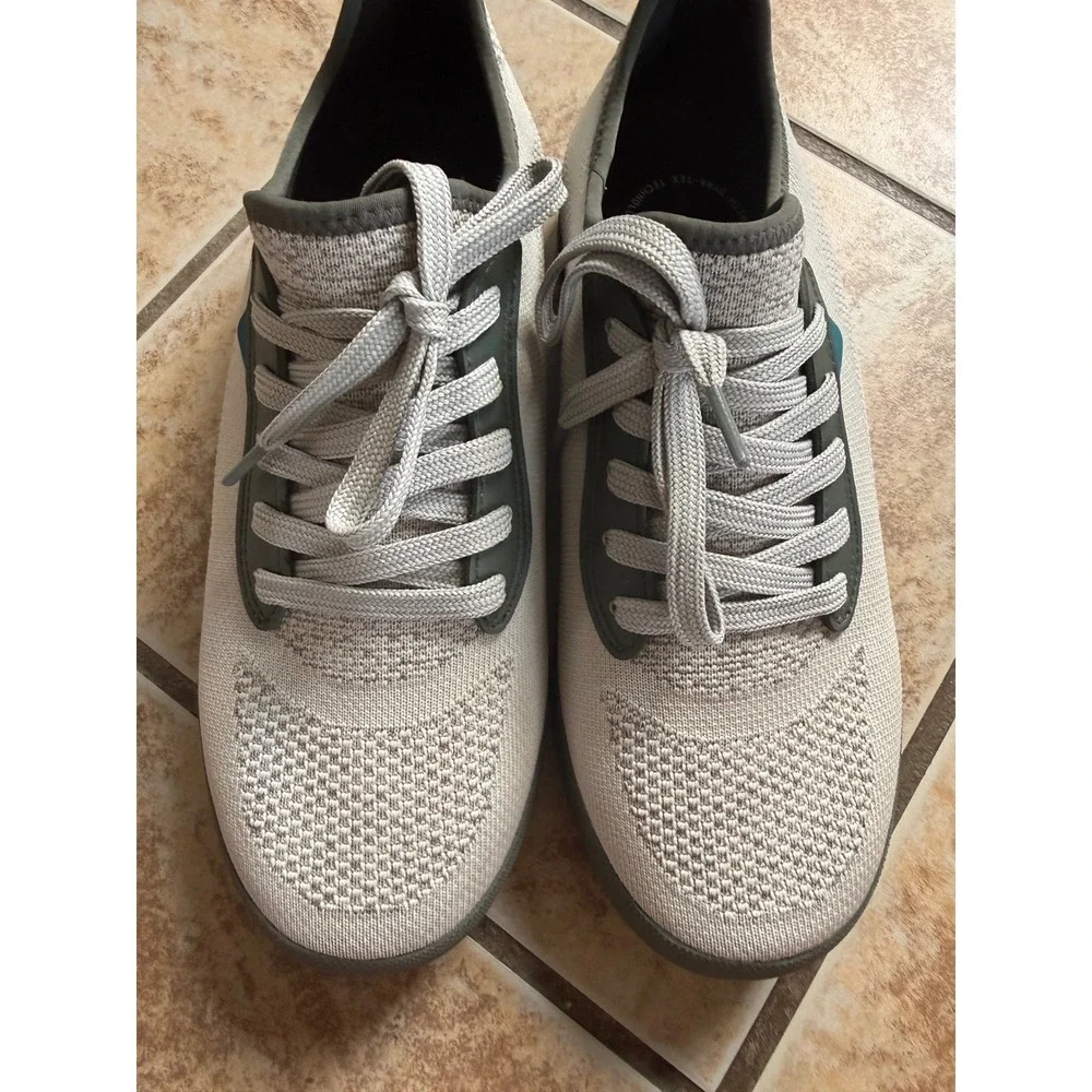 Vessi weekend sneaker